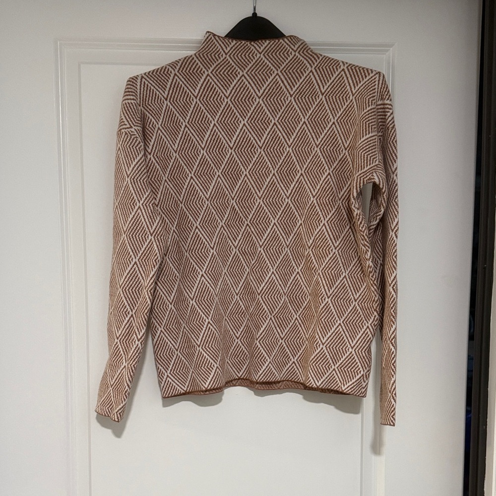 Halston Geometric Patterned Sweater